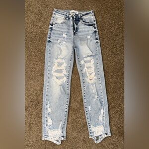 Trendy Distressed Boyfriend Jeans in Light Blue
